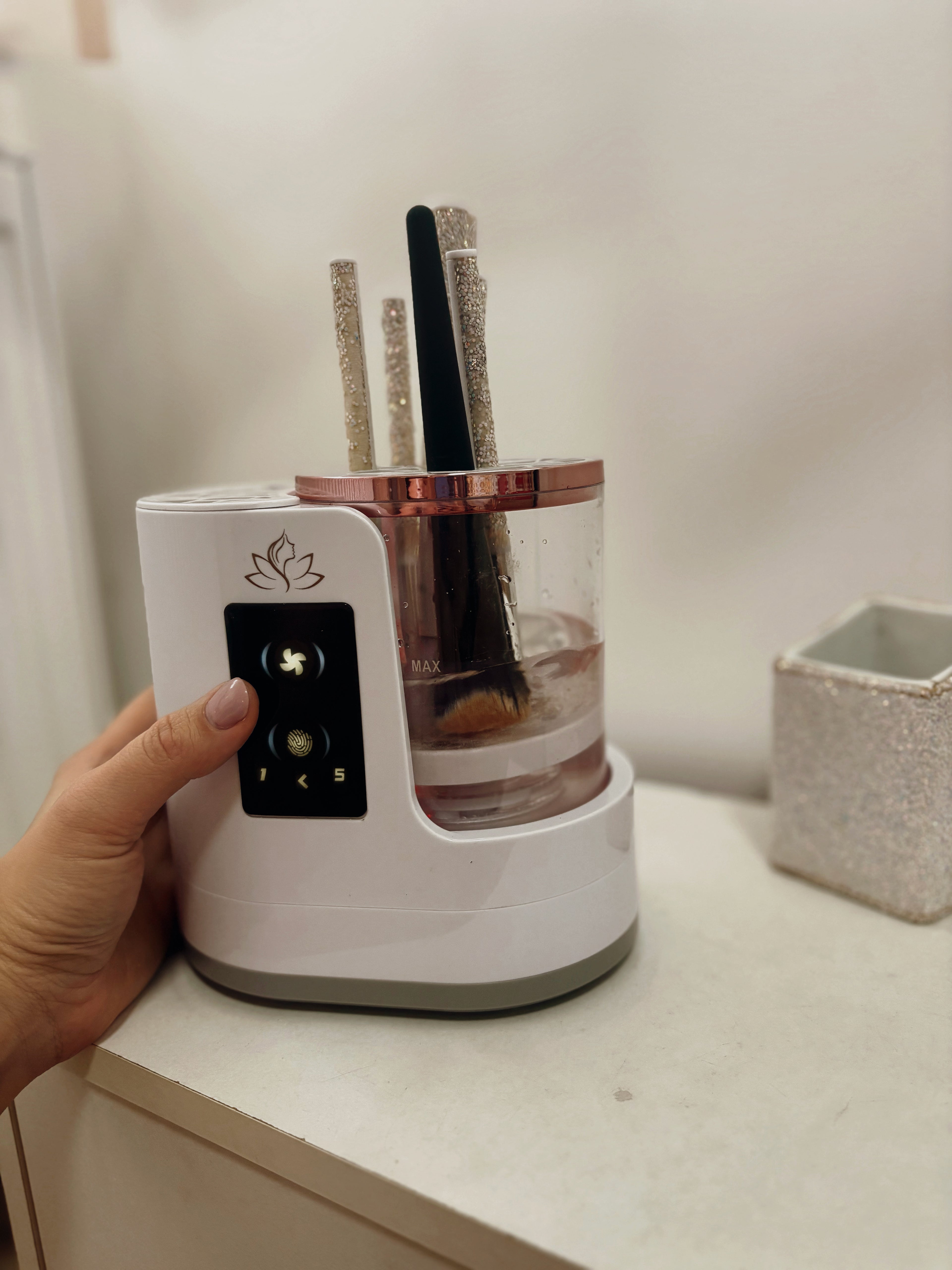 Luxeskin -  Prémium InstantClean Ecsetmosó